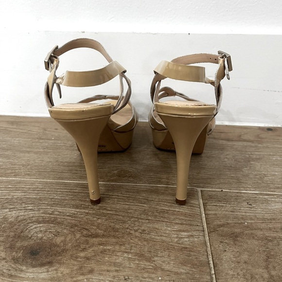 Vince Camuto Peppa Platform Heels - Picture 7 of 8